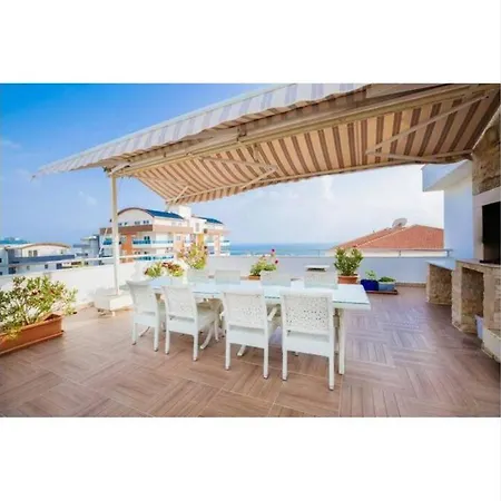 Comfortable 1+1 In A View In Mahmutlar Apartment Alanya